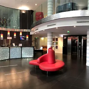 le-rex-hotel.midi-pyreneeshotels.com/